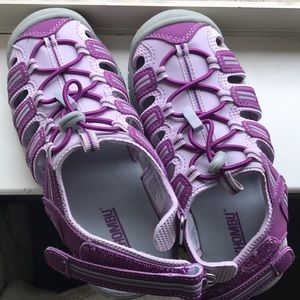 Khombu Sandals
